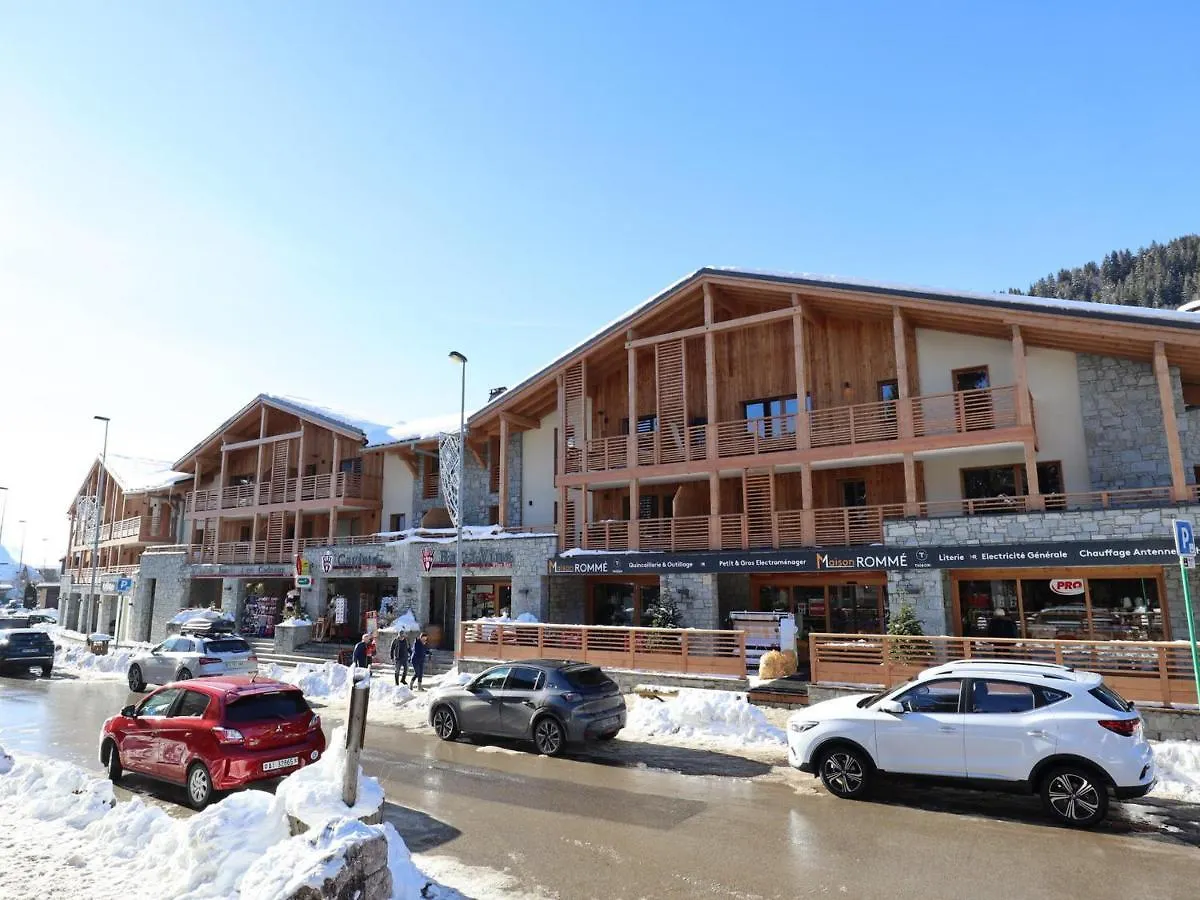 Appartement 3 Chambres Au Centre Des Gets Avec Balcon, Parking Et Cheminee - Fr-1-623-333 Les Gets